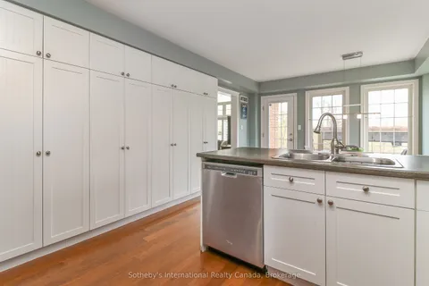 3 Alyssa Drive, Collingwood, ON L9Y 5K8
