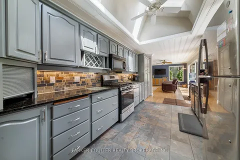 3183 Green River Drive, Severn, ON L0K 2B0