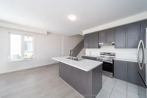 55 Kirkwood Way, Barrie, ON L9J 0K7