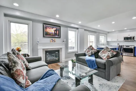 26 Tunbridge Road, Barrie, ON L4M 6S8