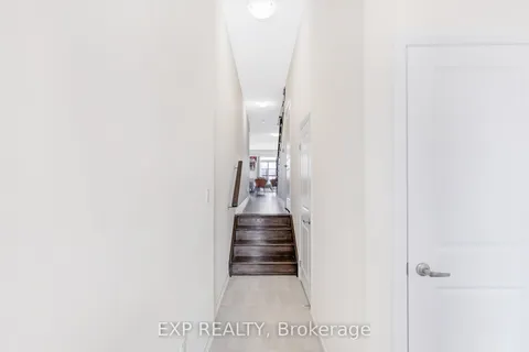 122 Turnberry Lane, Barrie, ON L9J 0M3