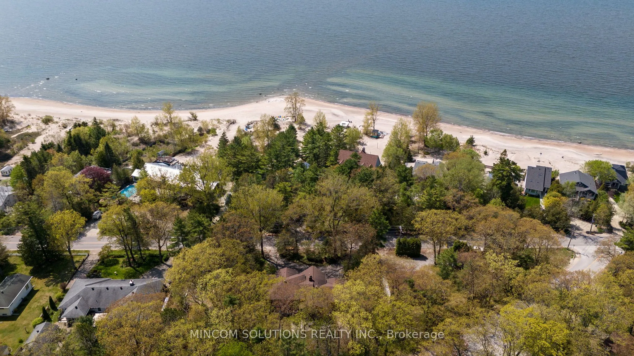 2253 Tiny Beaches Road, Tiny, ON L0L 1P1