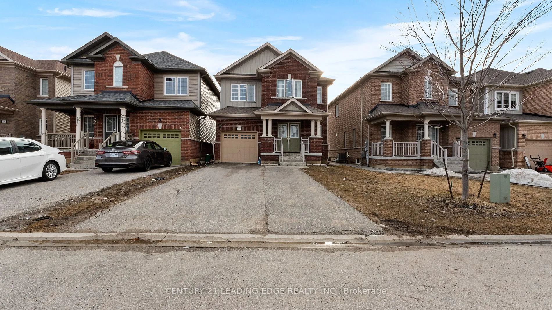 106 Diana Drive, Orillia, ON L3V 8J7