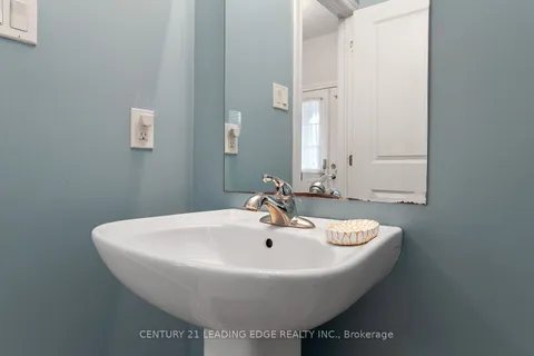 106 Diana Drive, Orillia, ON L3V 8J7