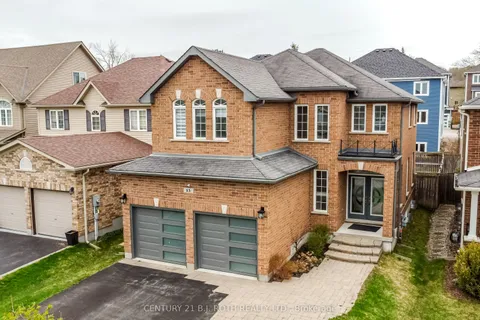 13 Auburn Court, Barrie, ON L4N 6G9