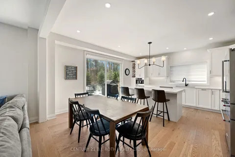 61 Muirfield Drive, Barrie, ON L4N 6J9
