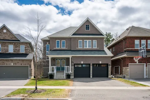 61 Muirfield Drive, Barrie, ON L4N 6J9
