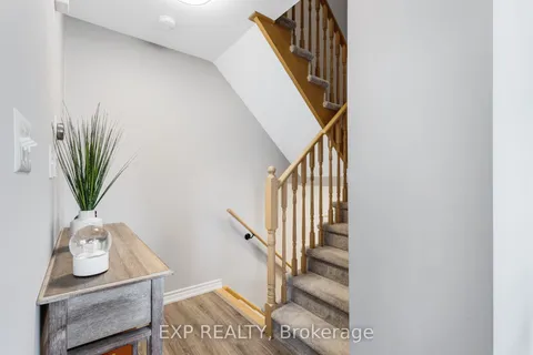 11 Kodiak Terrace, ON L9J 0J4