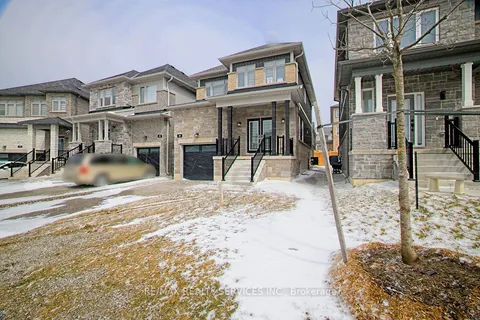 38 Barnyard Trail, Barrie, ON L9J 0C2