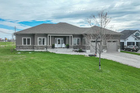 3 Breanna Boulevard, Oro-Medonte, ON L3V 0J9