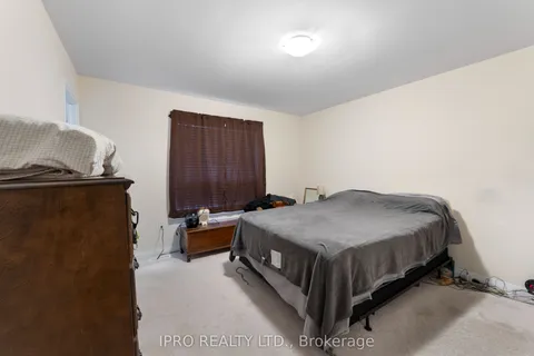 1 Revol Road, Penetanguishene, ON L9M 0W8