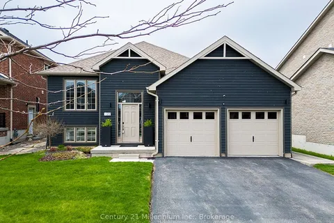 22 Wilson Street, Collingwood, ON L9Y 0Y9