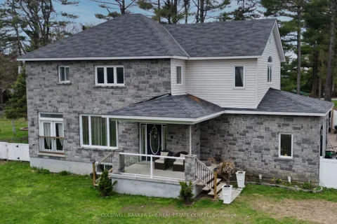 3276 Turnbull Drive, Severn, ON L3V 0Y4