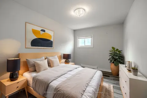 12 Doan Avenue, Tiny, ON L0L 1P0