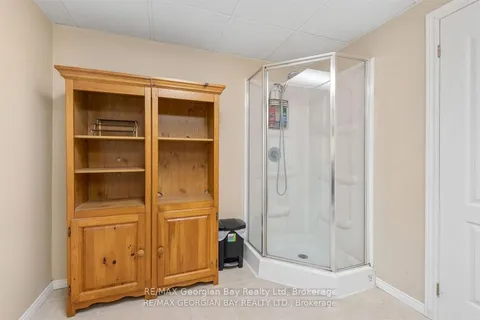 925 Dominion Avenue, ON L4R 4W2