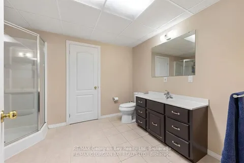925 Dominion Avenue, ON L4R 4W2