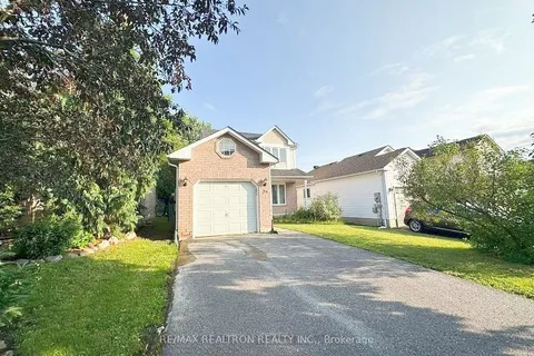 39 Copeman Crescent, Barrie, ON L4N 8B5