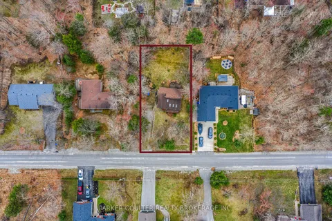 138 Tall Pines Drive, Tiny, ON L9M 0H4