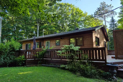 3 Celestine Court, Tiny, ON L9M 0H3