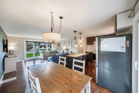 11 Albert Street, Springwater, ON L0L 1V0