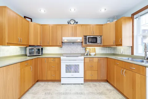 63 Broadview Street, Collingwood, ON L9Y 0X2