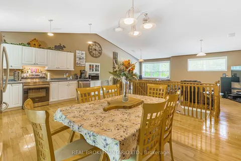 87 Farlain Lake Road, Tiny, ON L9M 0B5
