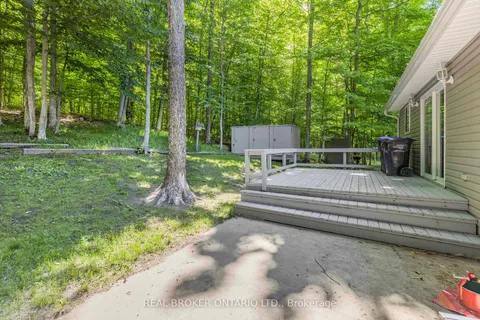 87 Farlain Lake Road, Tiny, ON L9M 0B5