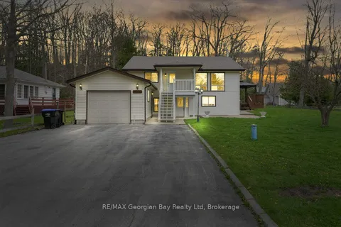 67 Roc Road, Tiny, ON L0L 2J0