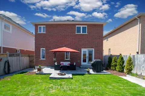 117 Winchester Terrace, Barrie, ON L4M 0B3