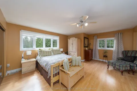 1936 PENINSULA POINT Road, Severn, ON P0E 1N0