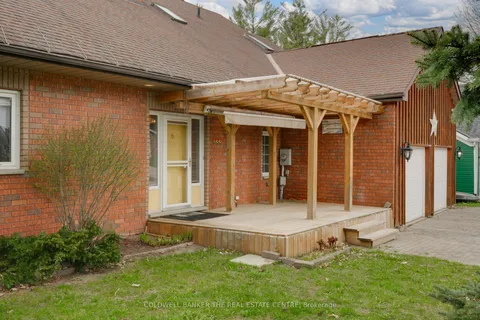 232 Church Street, Penetanguishene, ON L9M 1G6