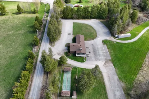 3 Tamarack Drive, Oro-Medonte, ON L0L 1T0