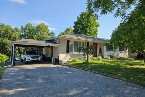 63 Cundles Road, ON L4M 2Z6