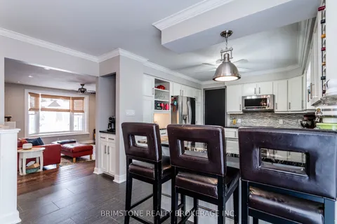 16 Smart Court, ON L9Y 4S1