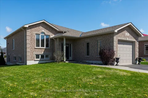 33 Primrose Crescent, Barrie, ON L4N 3Y9