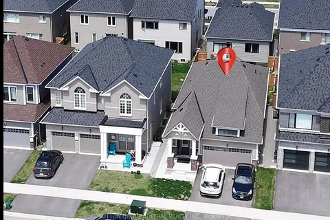 62 Bannister Road, Barrie, ON L9J 0L7
