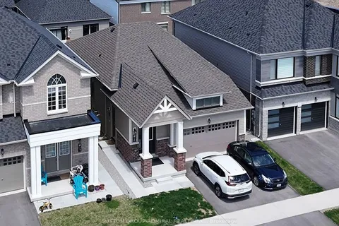 62 Bannister Road, Barrie, ON L9J 0L7
