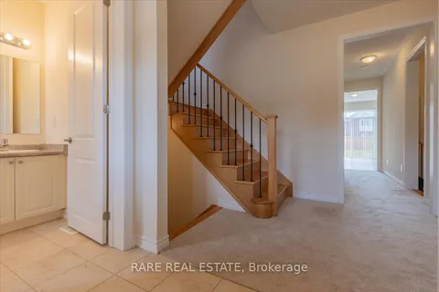 82 Rugman Crescent, Springwater, ON L9X 2A4
