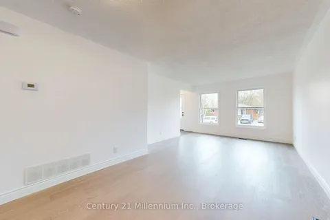558 Spruce Street, Collingwood, ON L9Y 4B4