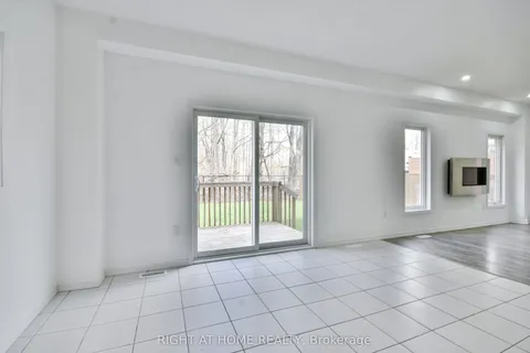 263 Diana Drive, Orillia, ON L3V 0E2