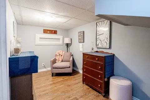 256 Hickling Trail, Barrie, ON L4M 5W7