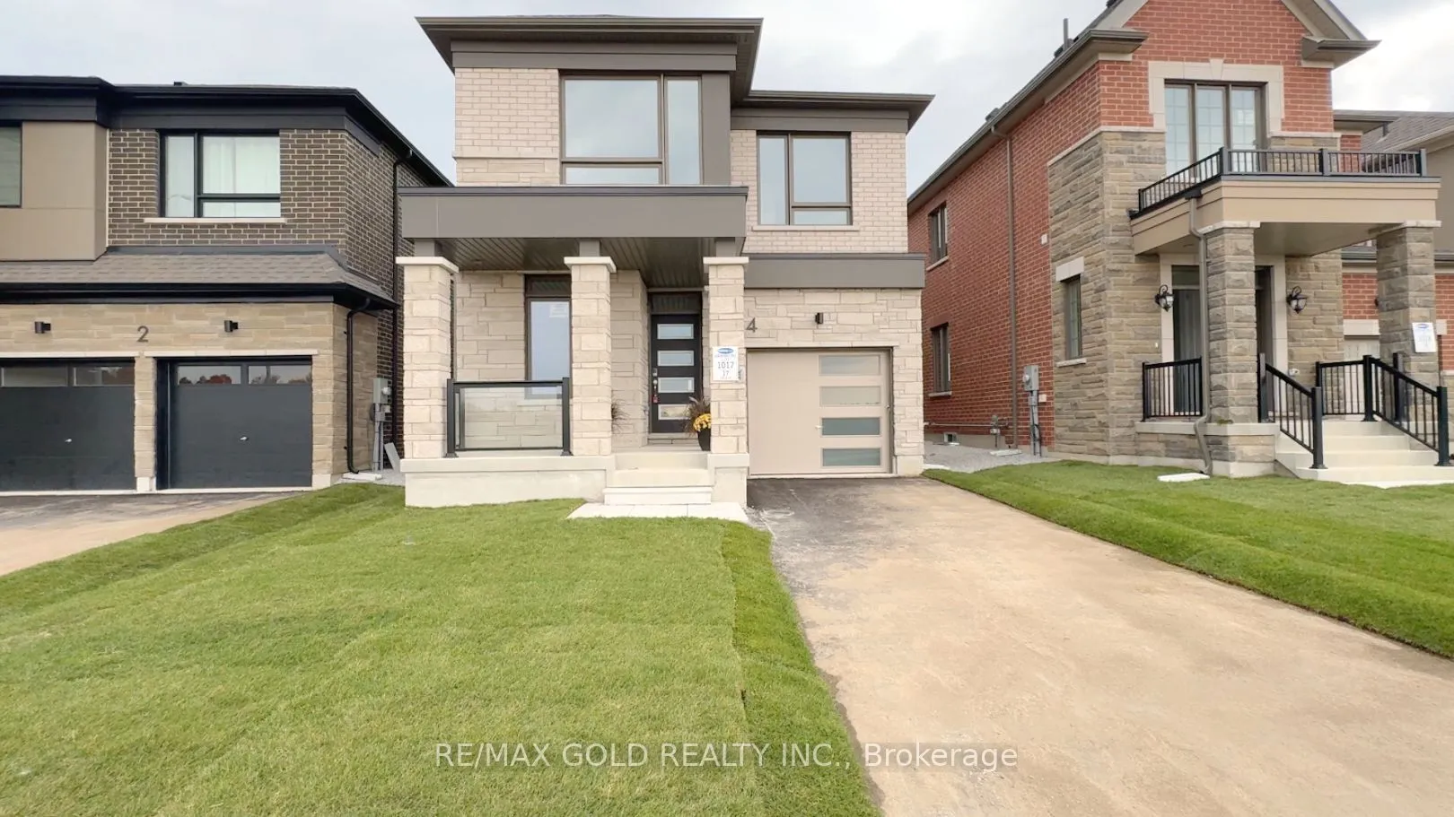 4 McBride Trail, Barrie, ON L9J 0Y9