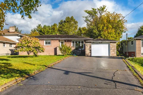 215 Phillips Street, Barrie, ON L4N 3V2