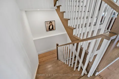 46 Tyndale Road, Barrie, ON L4N 7T1