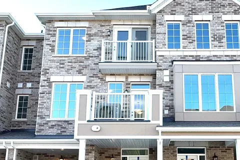 73 Pearen Lane, Barrie, ON L9J 0G5