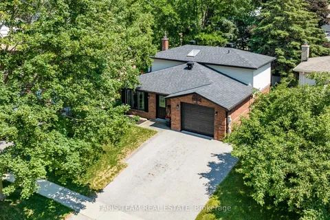 49 Ridgeway Avenue, ON L4N 5M2