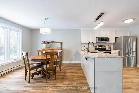 49 Ridgeway Avenue, ON L4N 5M2