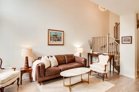 17 Gregory Avenue, ON L9Y 0Z5