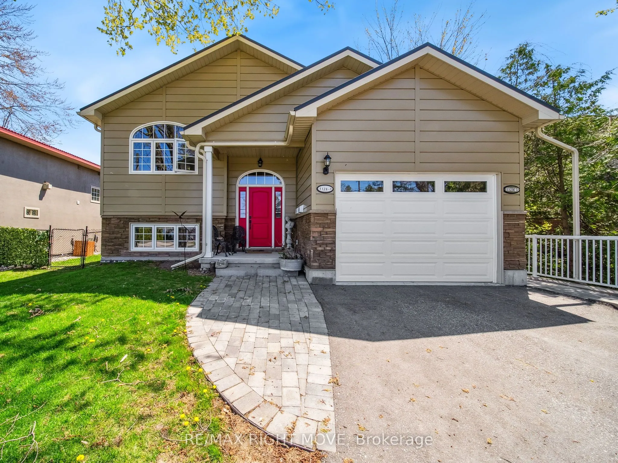 112B Creighton Street, ON L3V 1B3