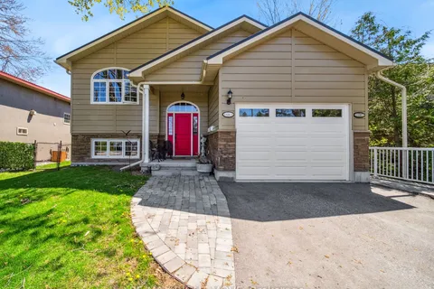 112B Creighton Street, ON L3V 1B3
